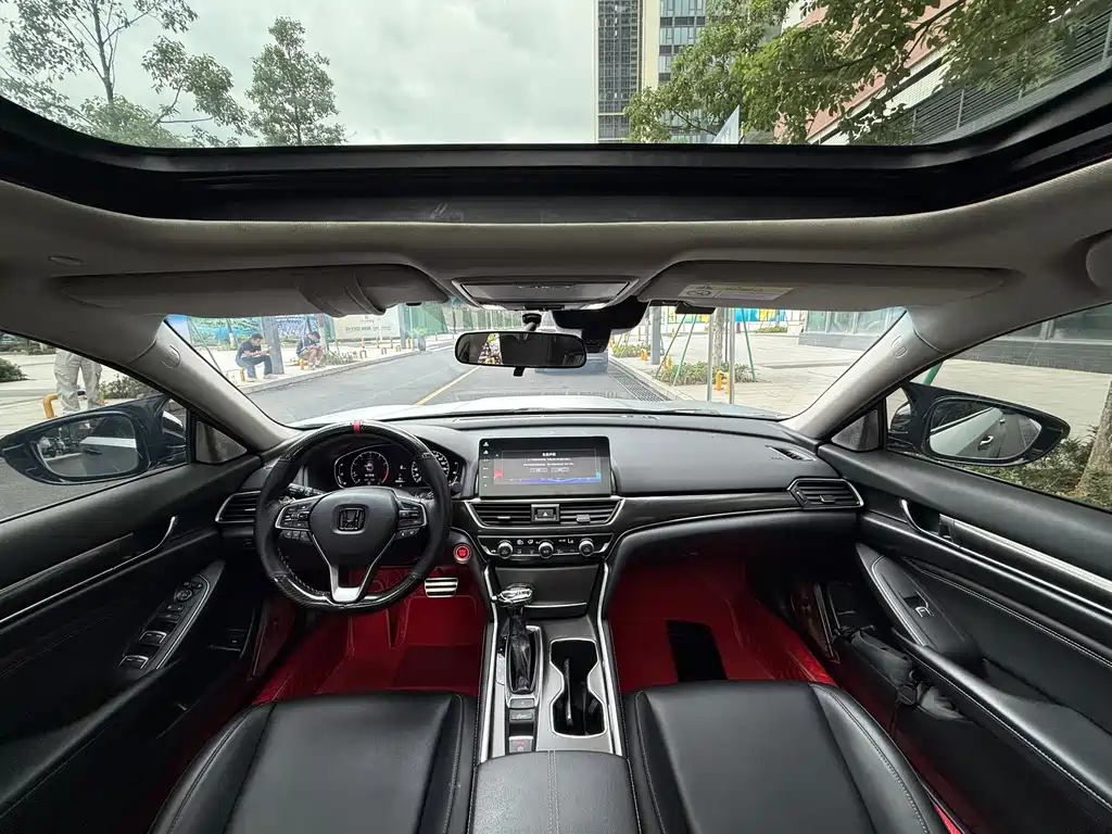 Honda Accord — миниатюра 14