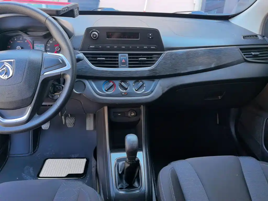 Baojun 310 — миниатюра 13