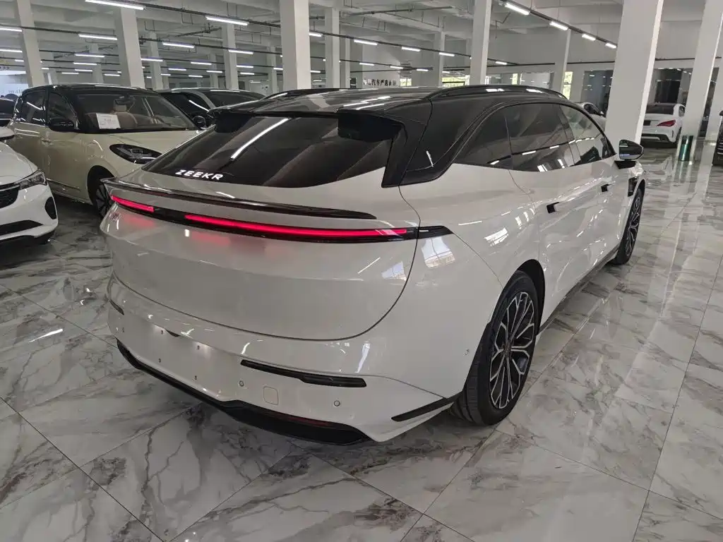 Zeekr Крайний Криптон 007 GT — миниатюра 7