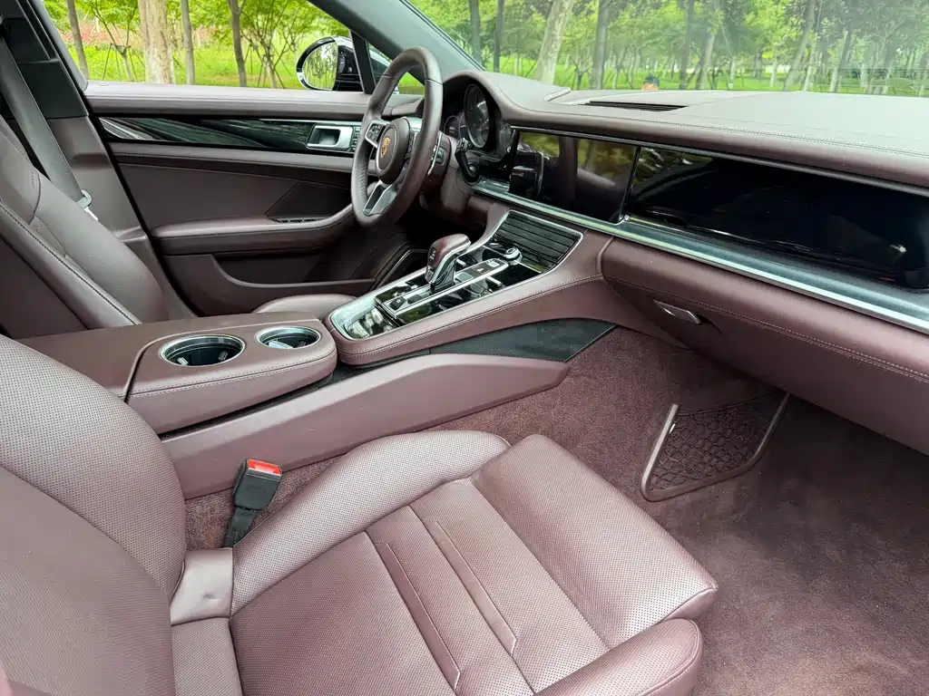 Porsche Panamera — миниатюра 13