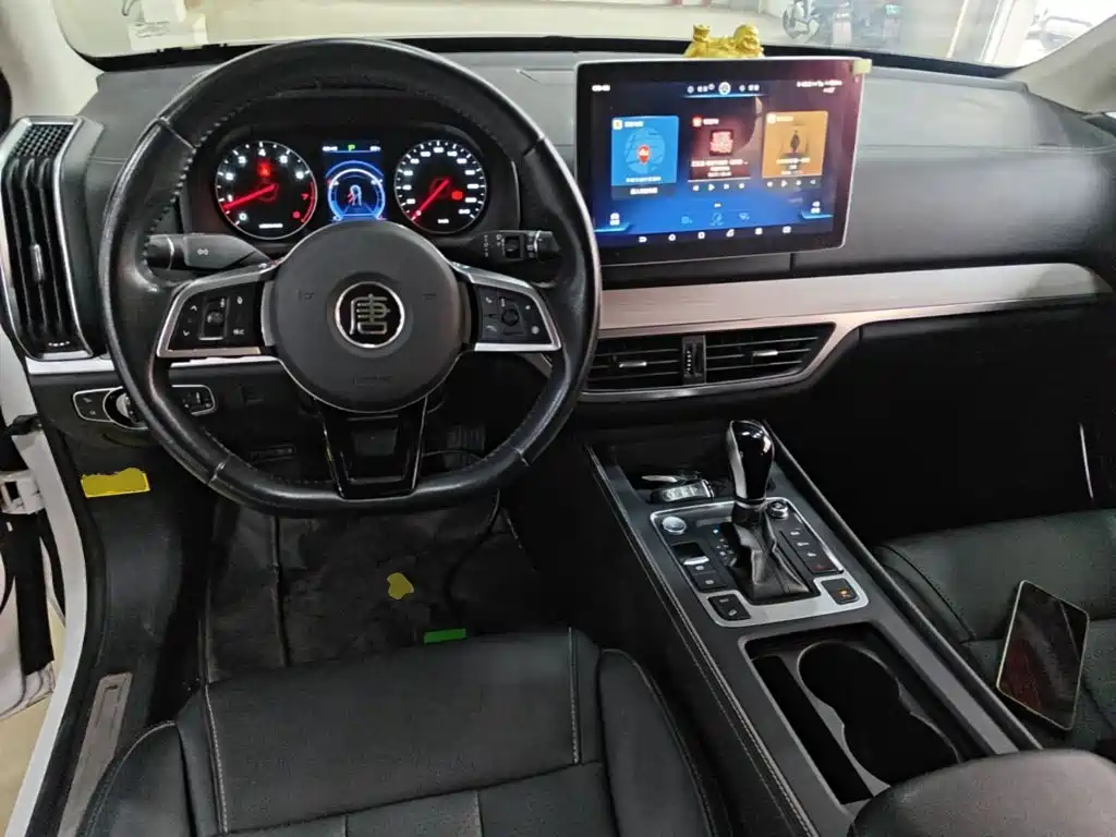 BYD Tang — миниатюра 10