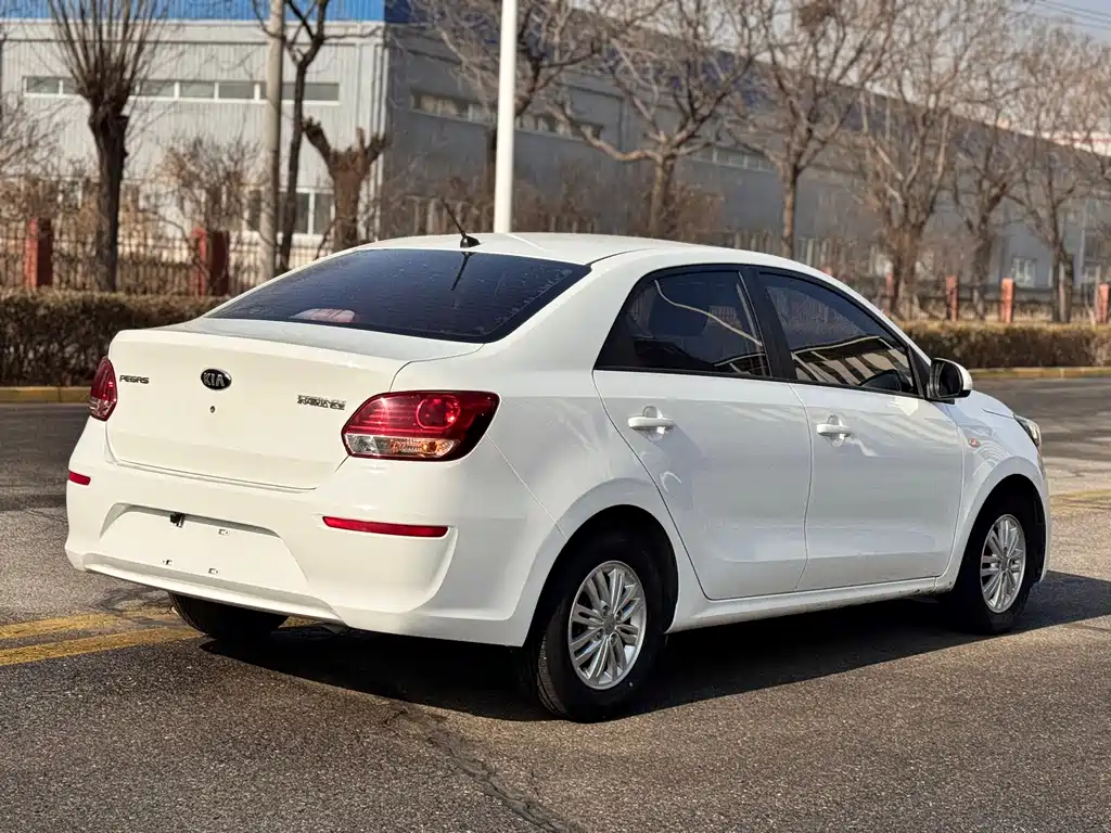 Kia Huanchi — миниатюра 31