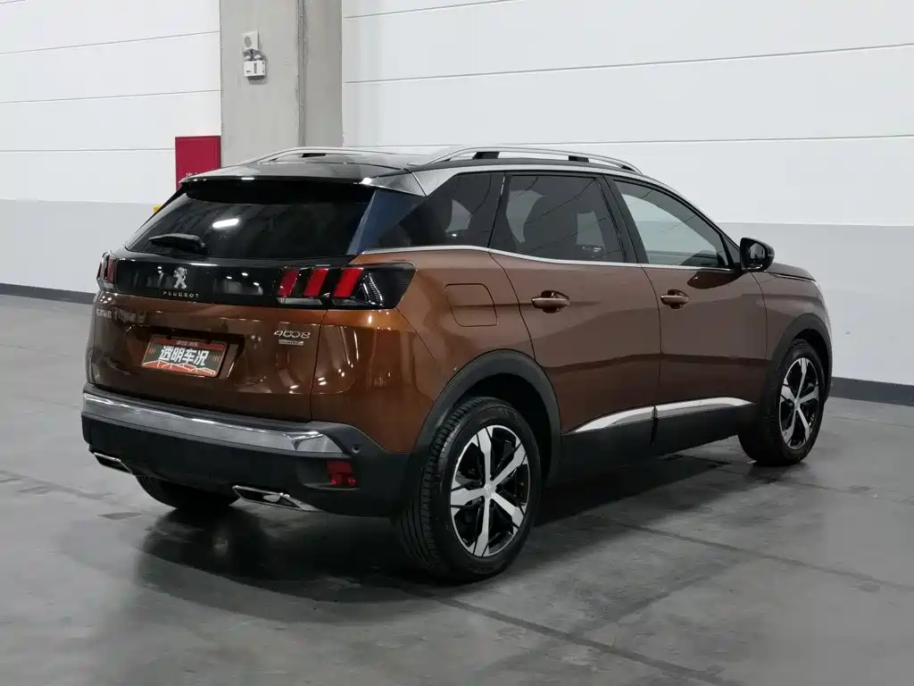 Peugeot 4008 — миниатюра 2