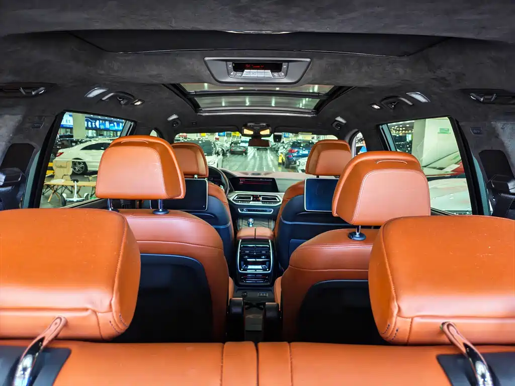 BMW X7 xDrive40i Executive Type M Sport Package, фото 12