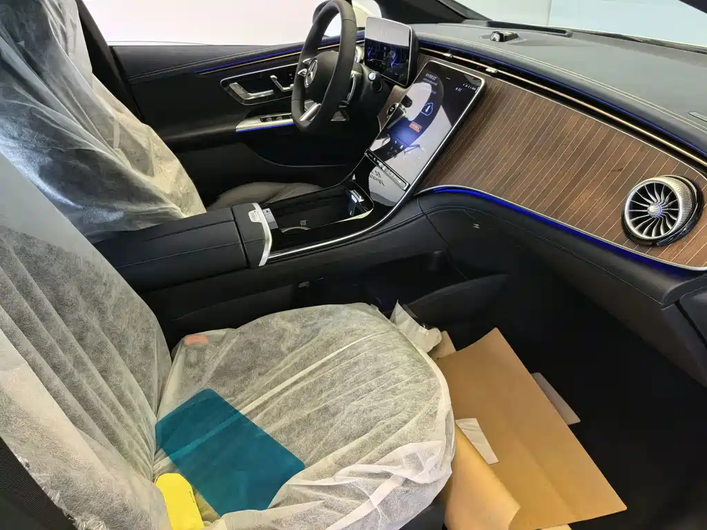 Mercedes-Benz EQE — миниатюра 14
