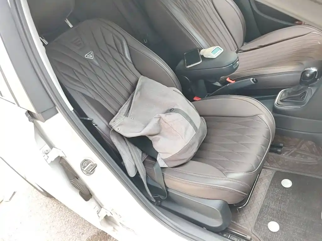 Volkswagen Polo — миниатюра 25