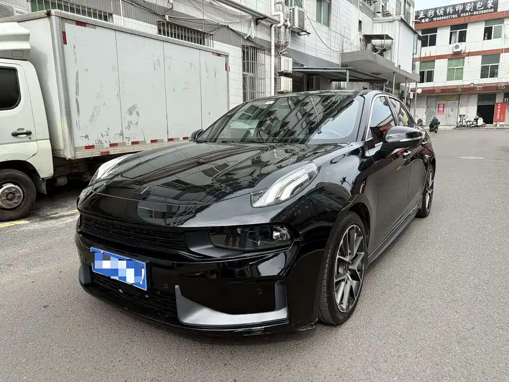 Lynk & Co 03 2019