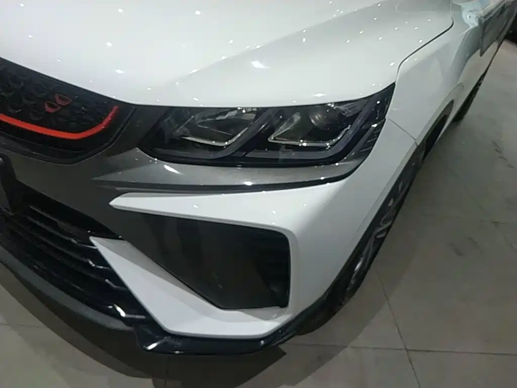 Geely Binyue — миниатюра 24