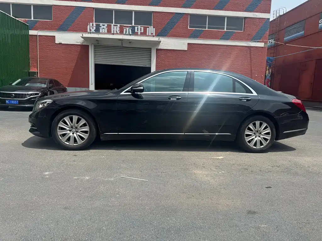 Mercedes-Benz S-Class — миниатюра 3