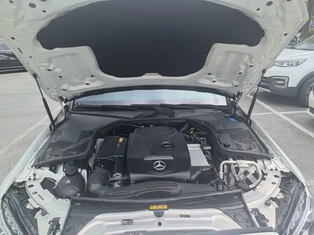 Mercedes-Benz C-Class — миниатюра 20