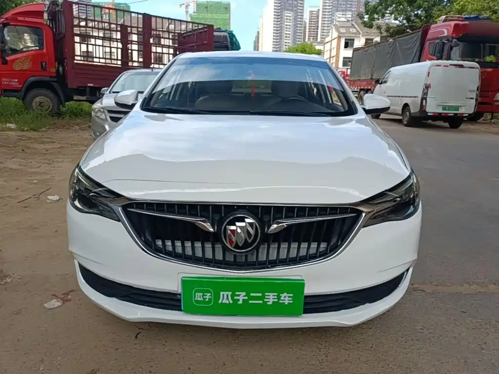 Buick Excelle — миниатюра 3