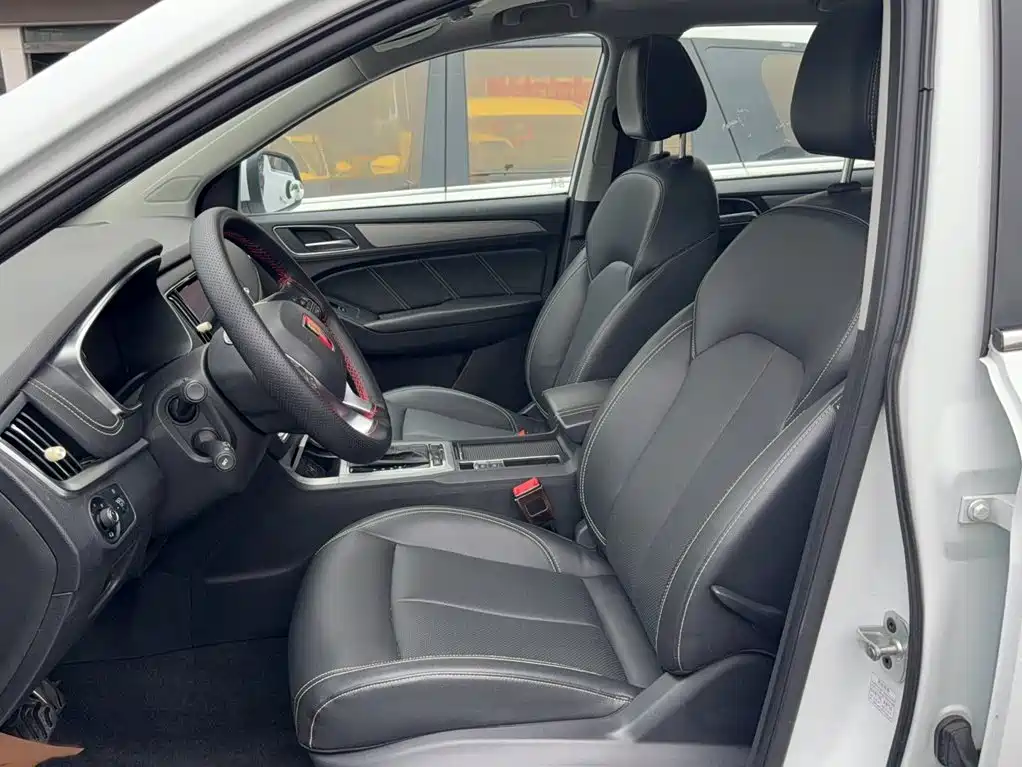 Roewe RX5 — миниатюра 7