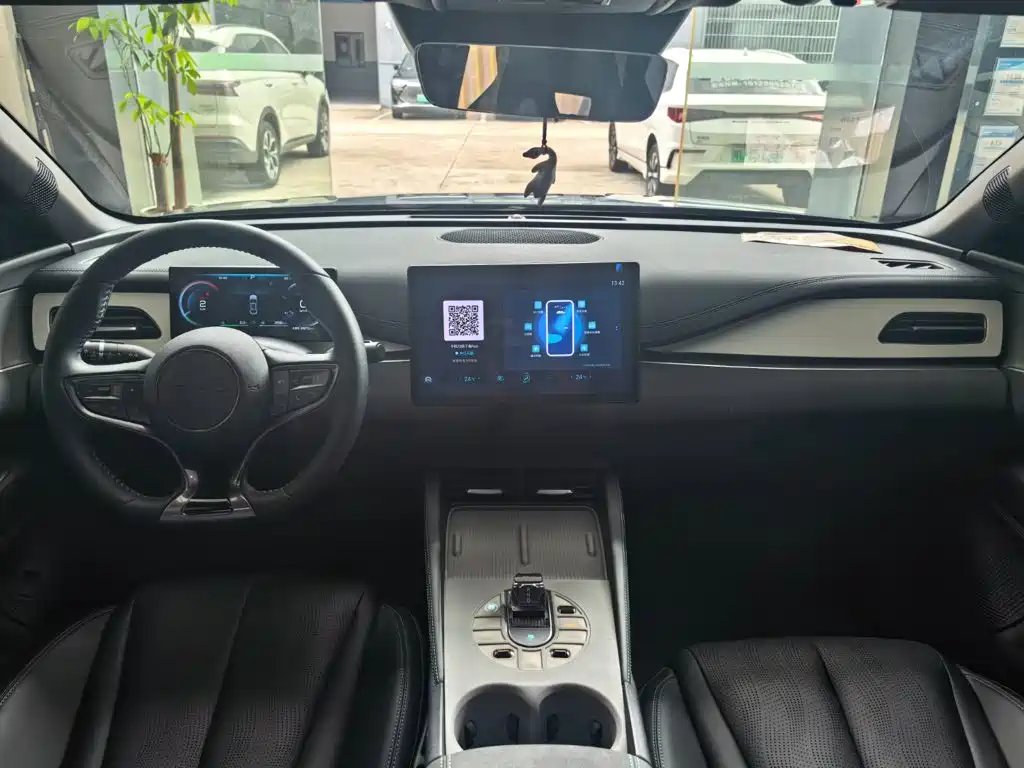 BYD Seal 06 — миниатюра 8