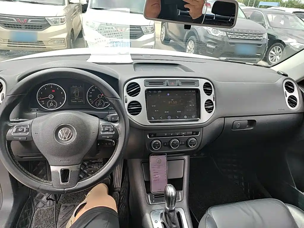 Volkswagen Tiguan — миниатюра 10