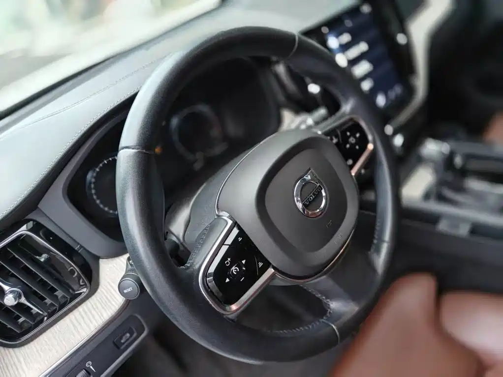 Volvo XC60 — миниатюра 14