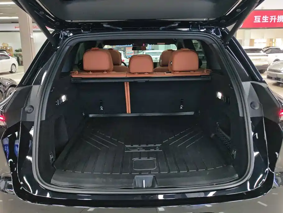 Li Auto Li L6 — миниатюра 4
