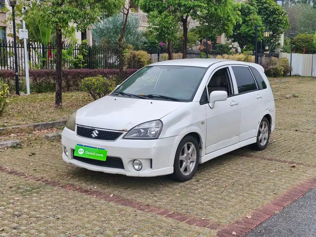 Suzuki Liana 2014