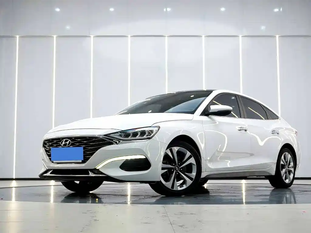 Hyundai Fista 2018