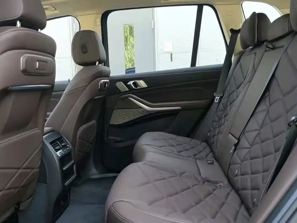 BMW X5 — миниатюра 12