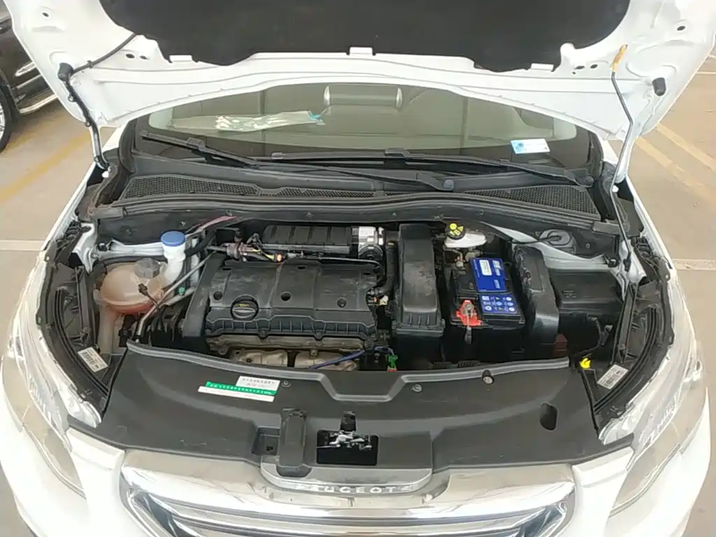Peugeot 2008 — миниатюра 20