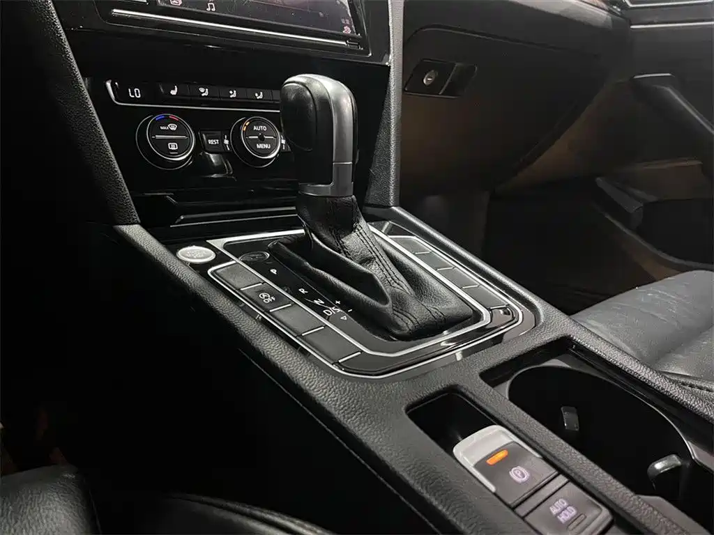Volkswagen Magotan — миниатюра 13
