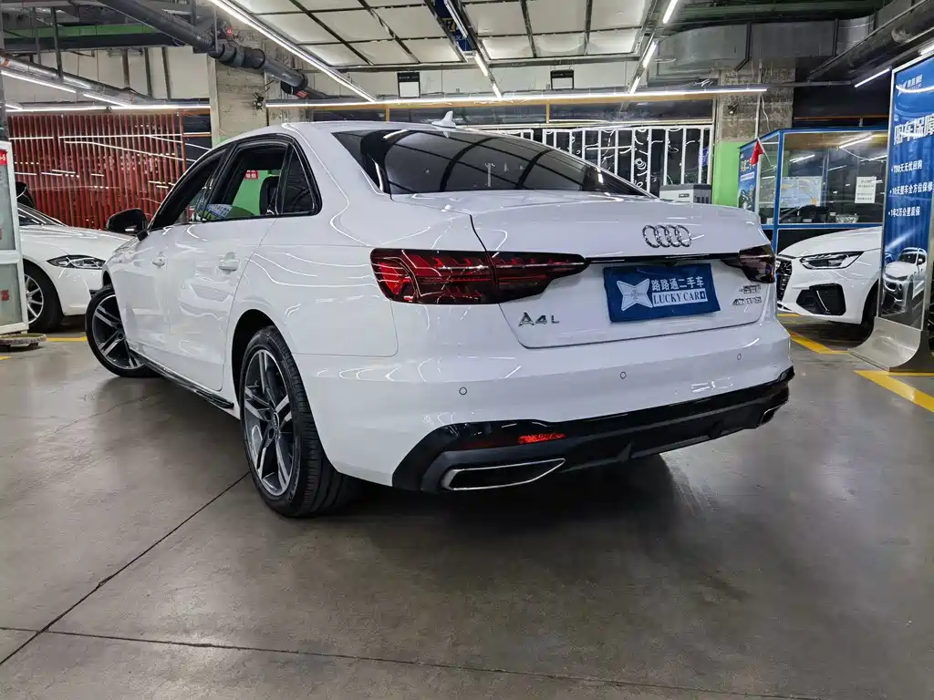 Audi A4L — миниатюра 4
