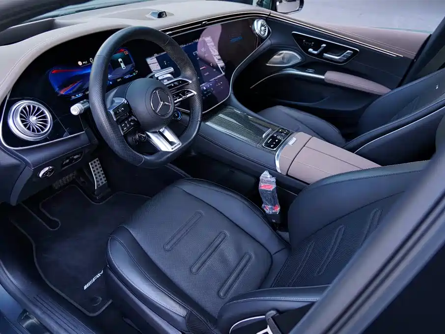 MERCEDES-BENZ EQS AMG