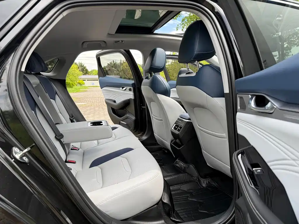 Geely Xingrui — миниатюра 7