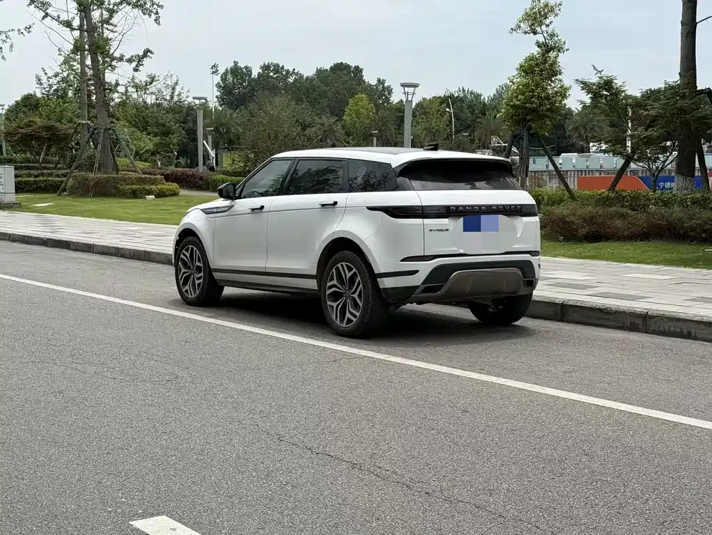 Land Rover Range Rover Evoque 2024 L SE