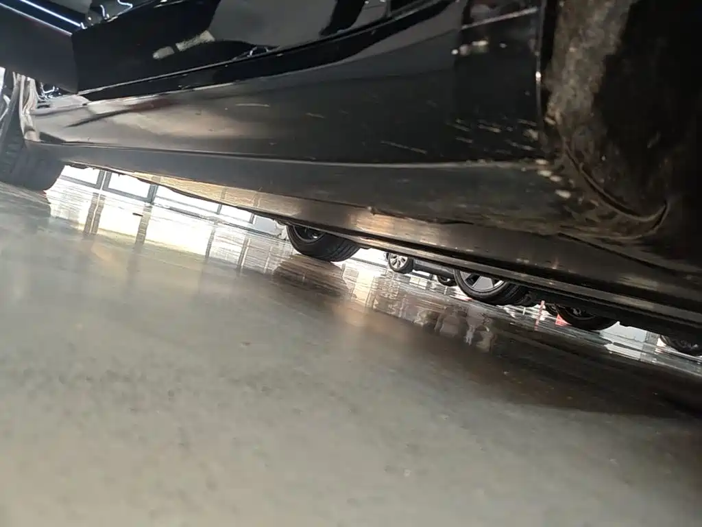Tesla Model 3 — миниатюра 21
