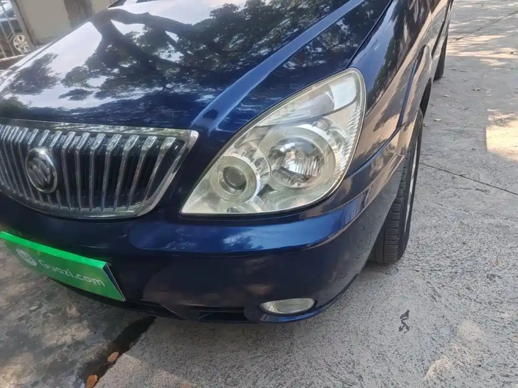Buick GL8 — миниатюра 24