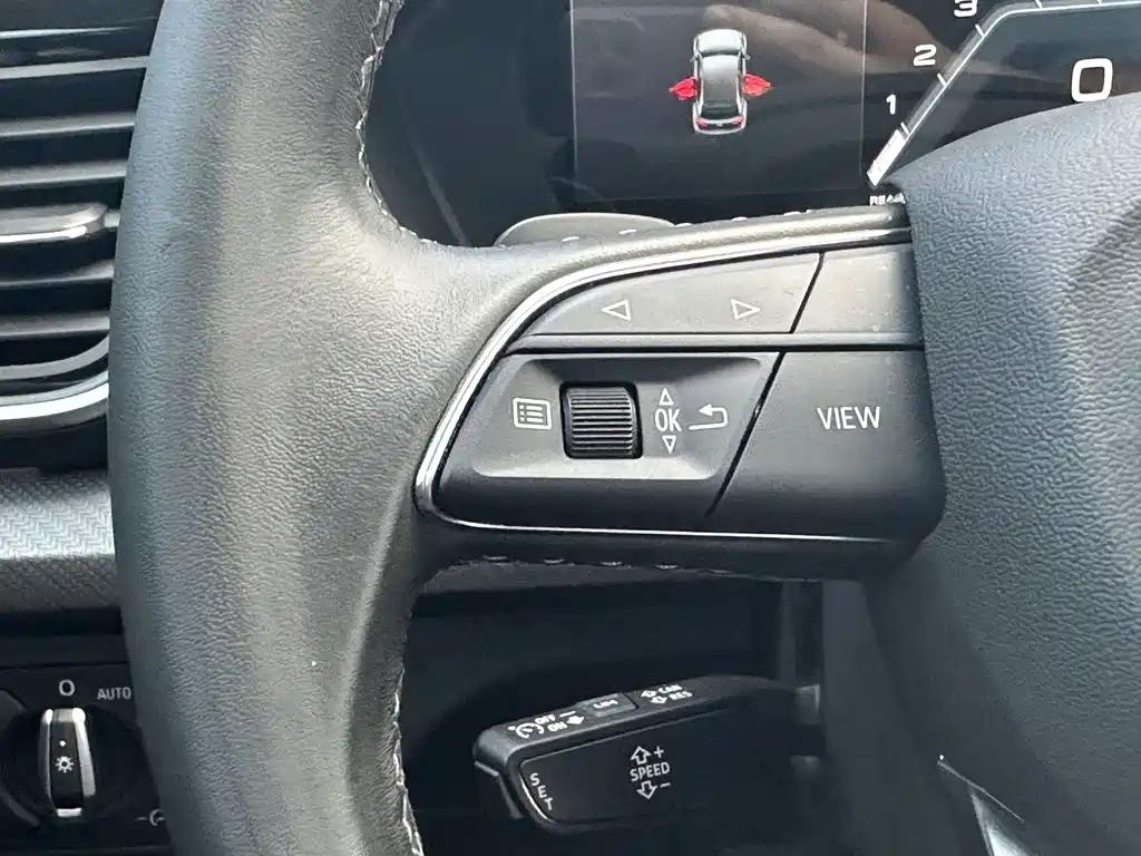 Audi Q5L — миниатюра 20