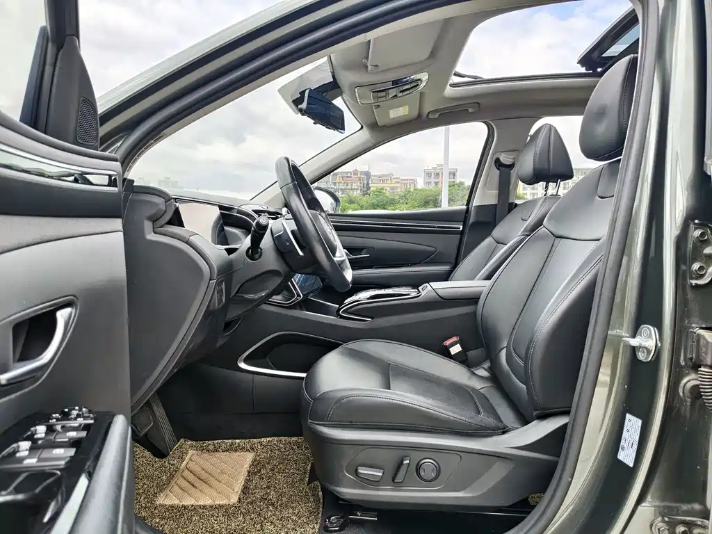 Hyundai Tucson — миниатюра 9