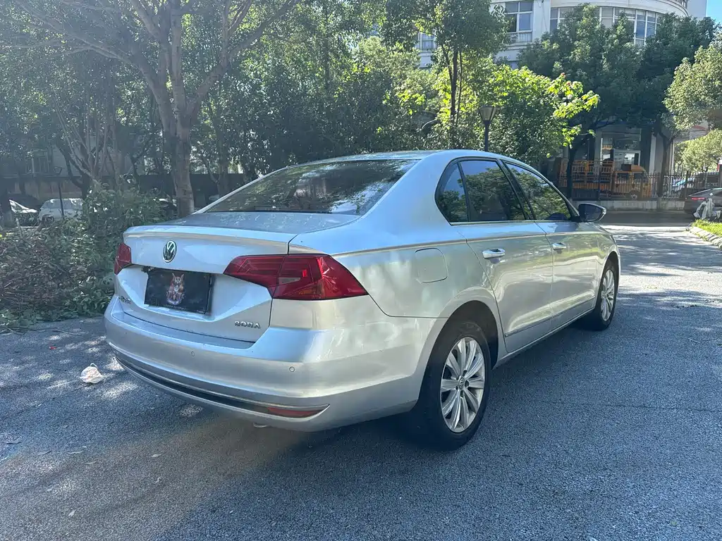 Volkswagen Bora — миниатюра 6