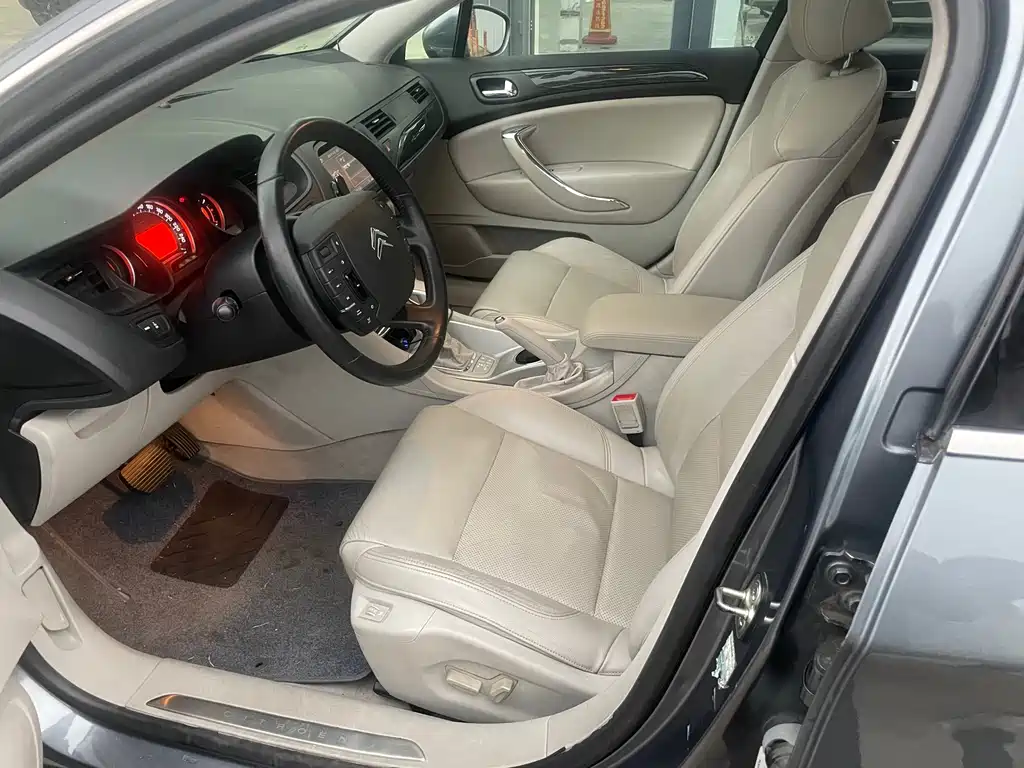 Citroen C5 — миниатюра 7