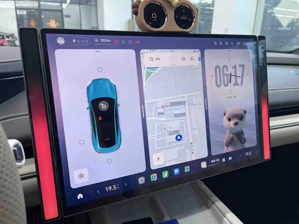 Xiaomi SU7 — миниатюра 5