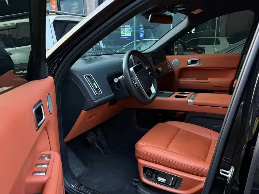 Li Auto Li L8 — миниатюра 3
