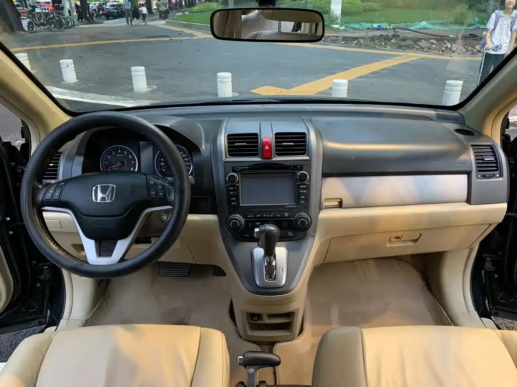 Honda CR-V — миниатюра 6