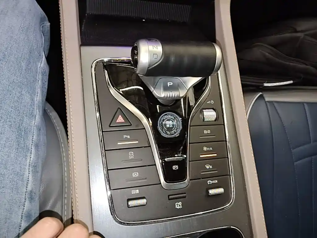 BYD Yuan Plus — миниатюра 14