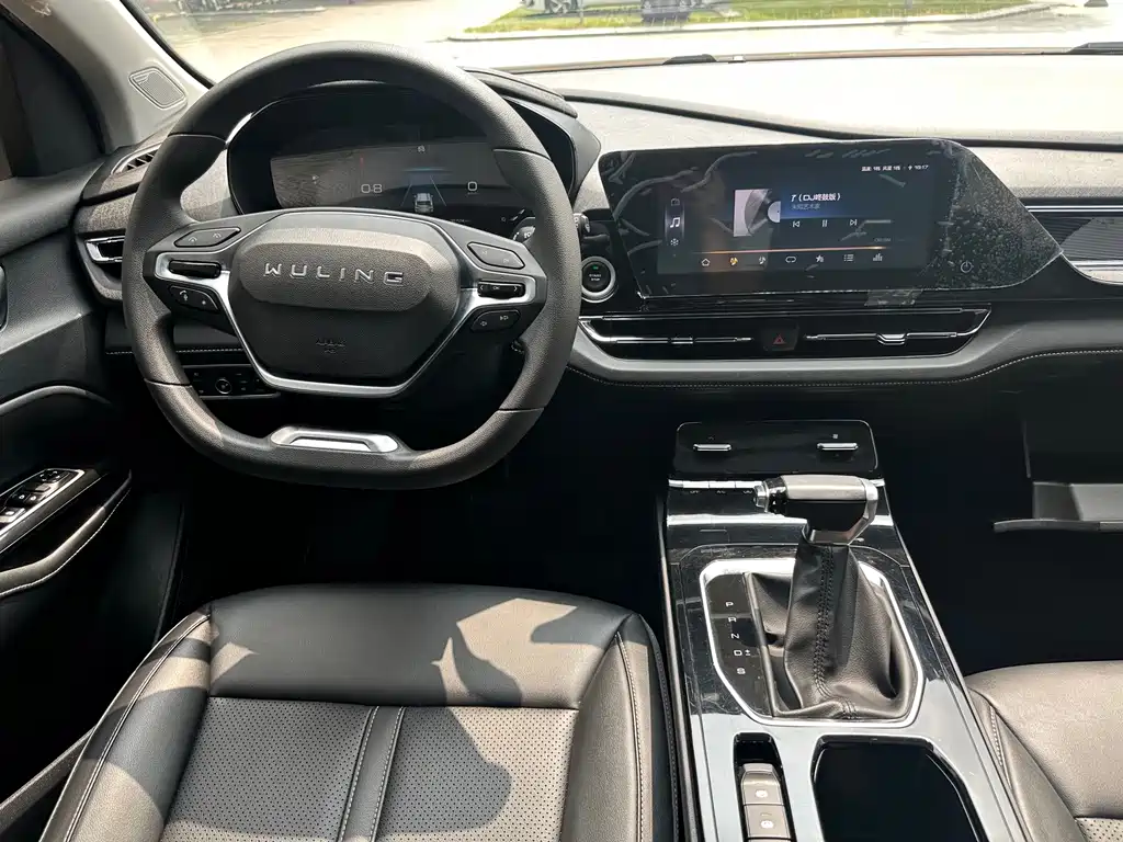 Wuling Victory — миниатюра 21