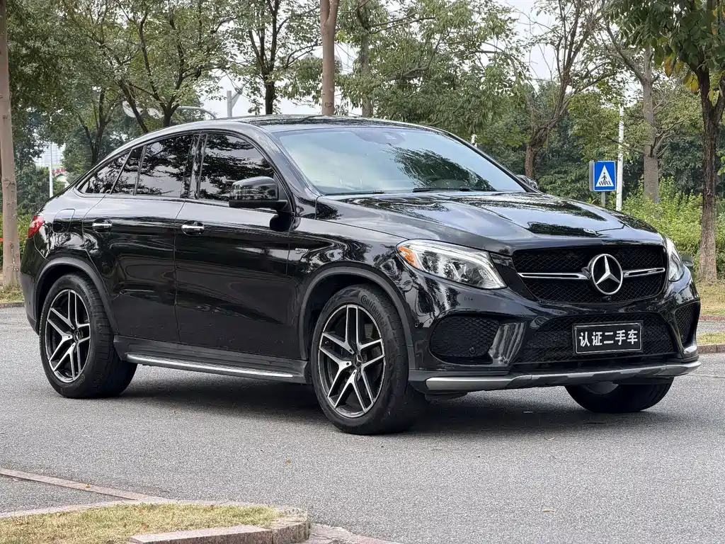 Mercedes-Benz GLE Coupe AMG — миниатюра 3