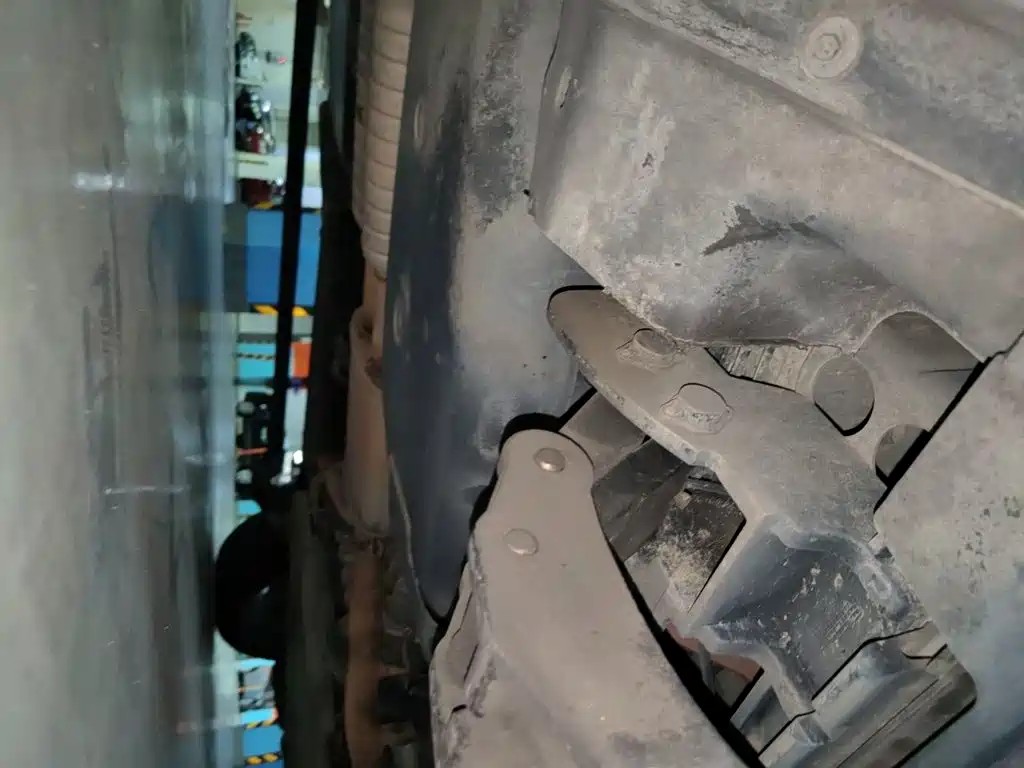 Land Rover Discovery — миниатюра 17