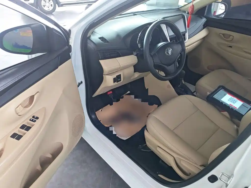 Toyota Vios FS — миниатюра 16