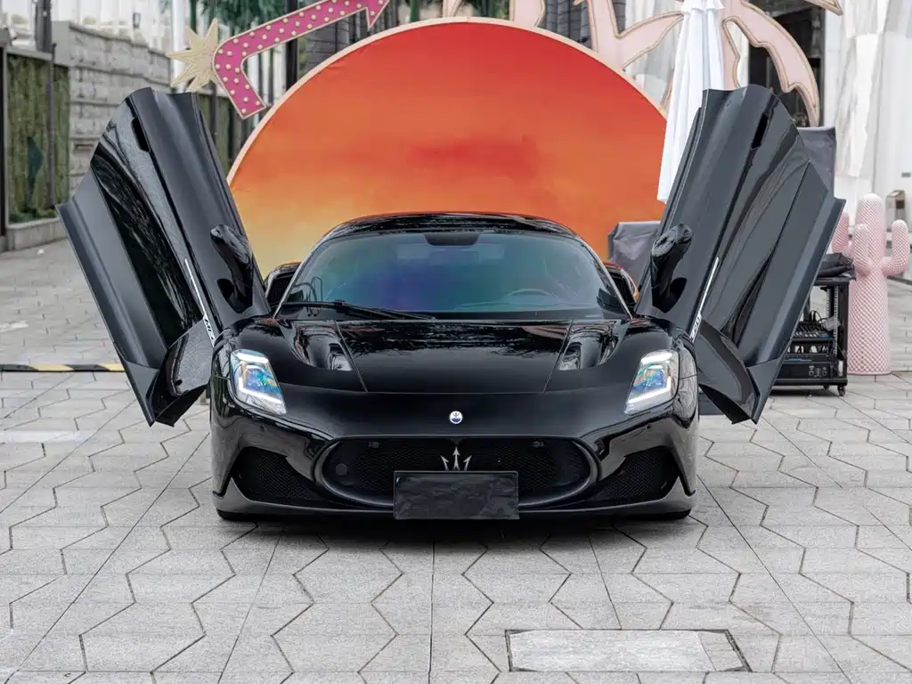 Maserati MC20 — миниатюра 3