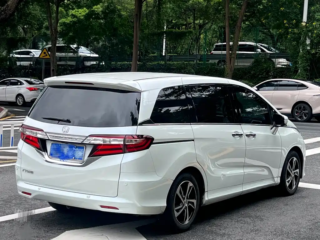 Honda Odyssey — миниатюра 9