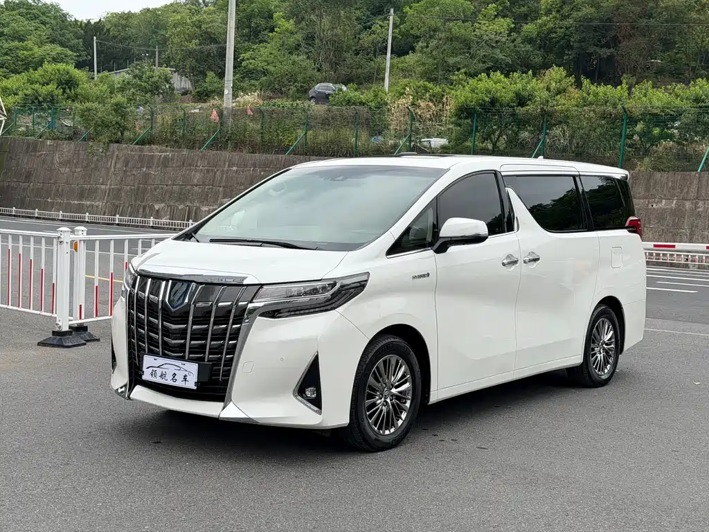 Toyota Alphard 2020