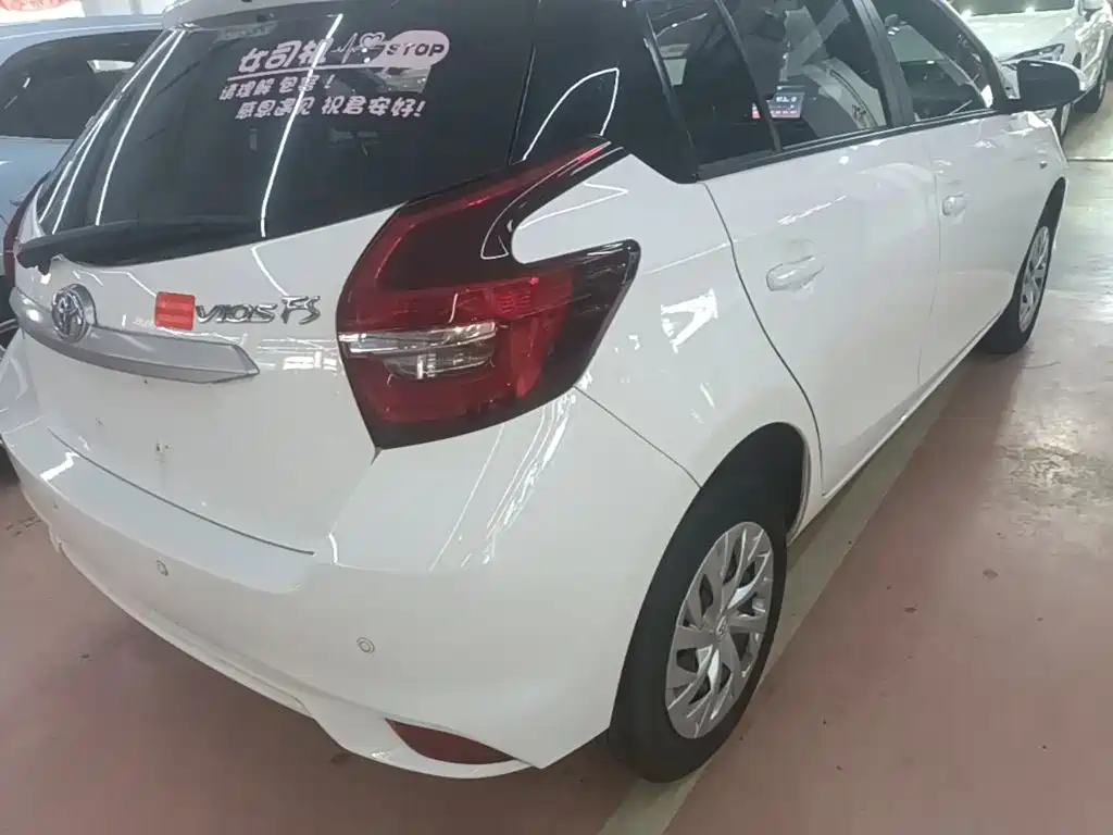 Toyota Vios FS — миниатюра 7