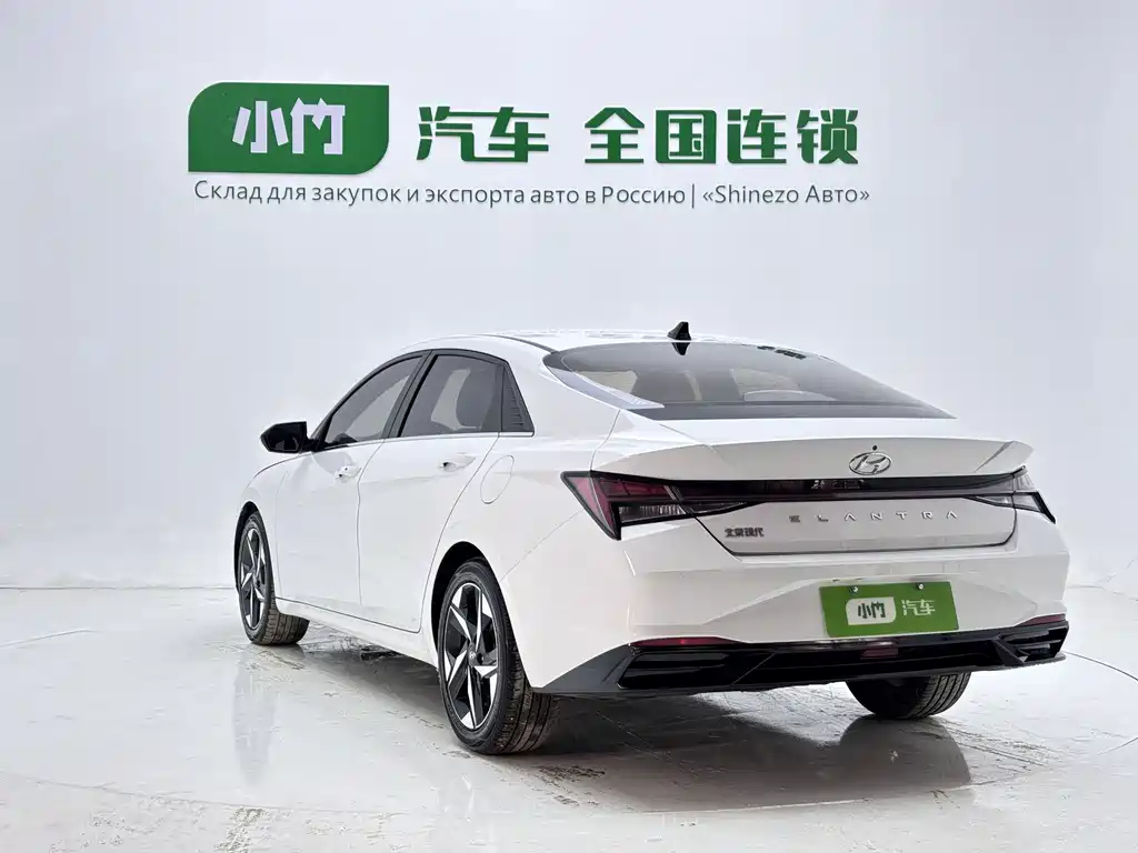 Hyundai Elantra — миниатюра 4