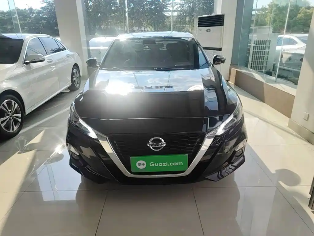 Nissan Teana — миниатюра 3