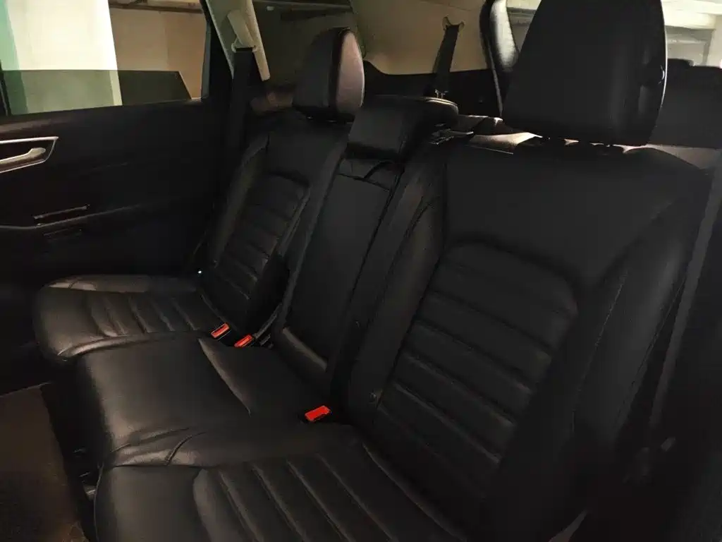 Ford Edge — миниатюра 14